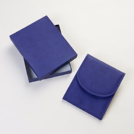 Reveal Pearl Folder - Closed